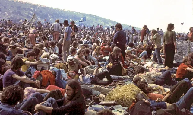People at the Isle of Wight Festival grounds in 1970