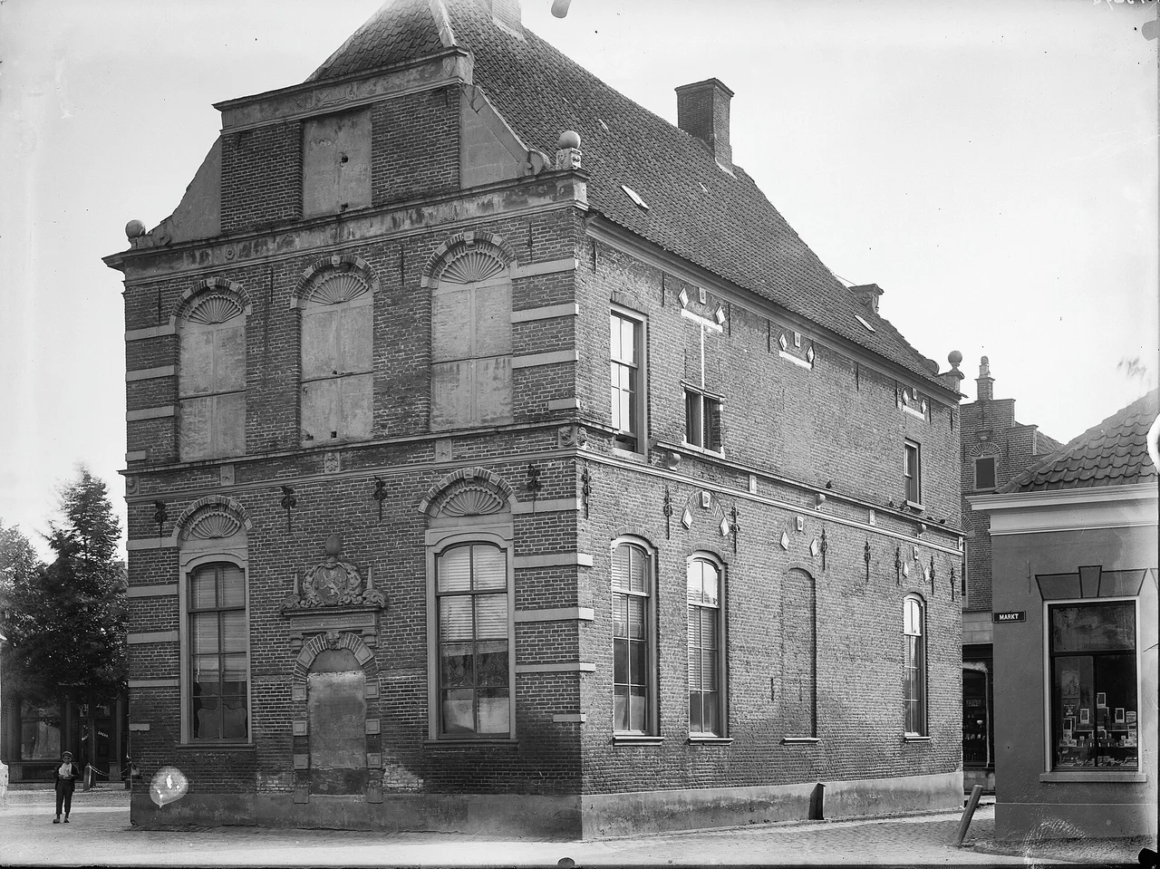A documented historic exterior in Lochem