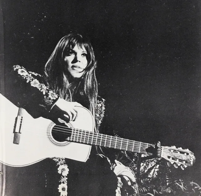 Melanie Safka in a 1970 Cash Box photograph