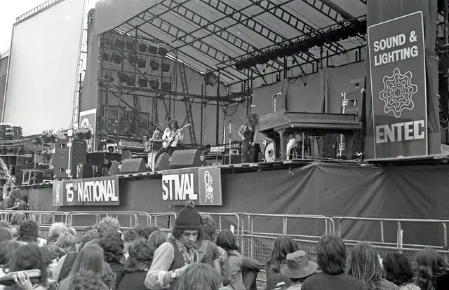 Babe Ruth performing at Reading Festival in 1975