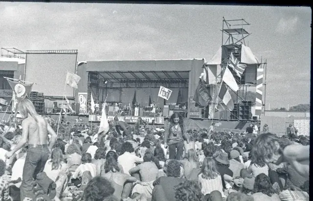 Audience and festival structures at Reading Festival in 1975