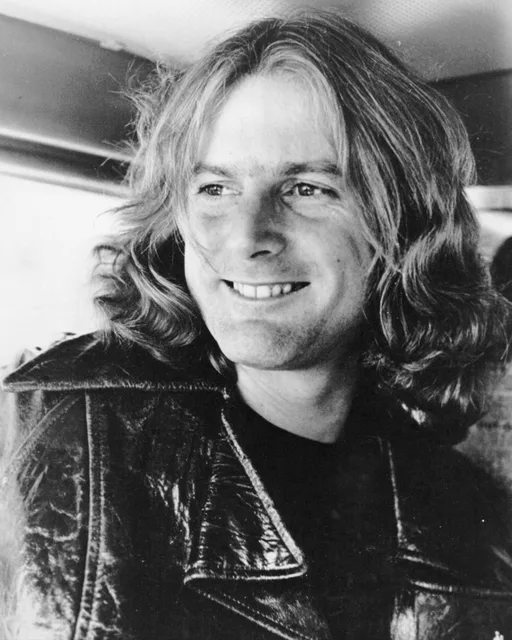 Roger McGuinn in a 1976 publicity photograph
