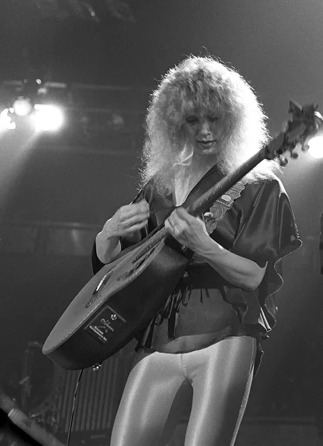Nancy Wilson of Heart performing in 1978